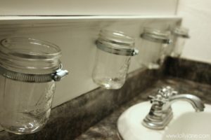 MasonJarStorage-Mason-Jar-Storage-LollyJane11