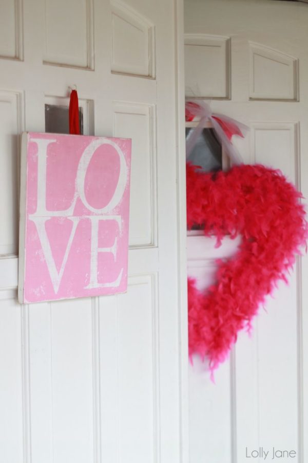 LOVE Valentines Sign lollyjane #valentinesday #craft