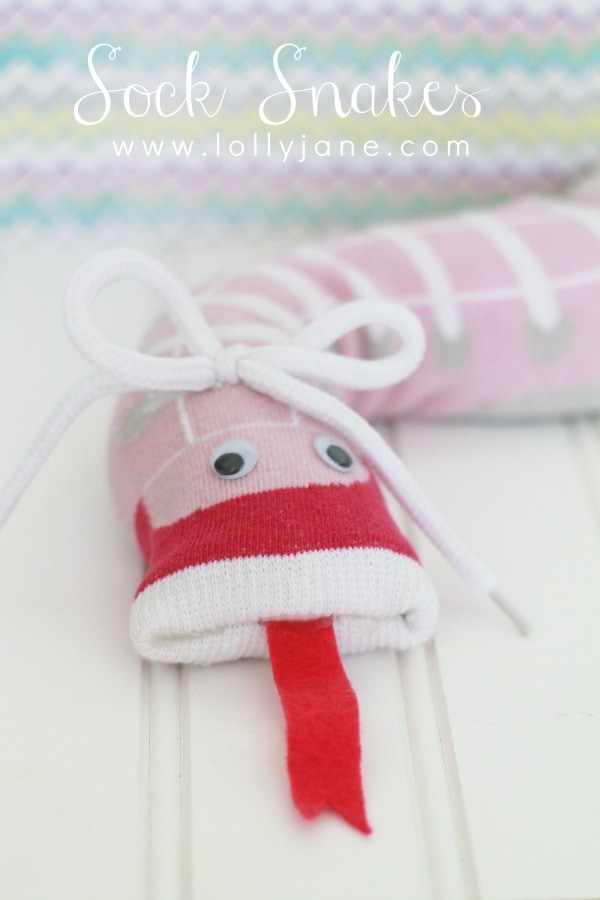 Fun and simple kids craft, sock snakes! Easy to make!