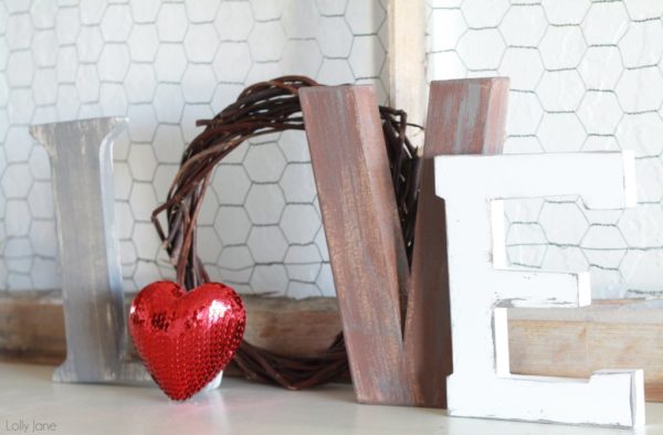 valentines day love letters mantel decor (7)