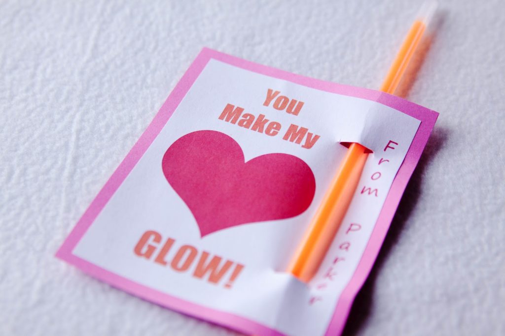 Heart Glow + 21 non candy Valentine ideas!