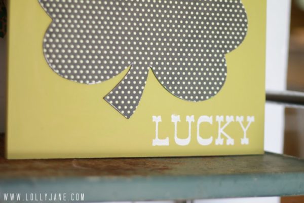 DIY St. Patrick's Day shamrock polkadot wood art by @LollyJane