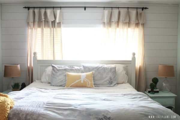 Plank wall master bedroom, so cute! #masterbedroom #plankwall