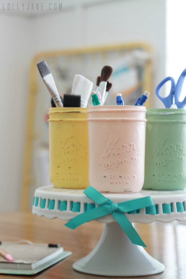 Distressed mason jars | Craft room organization