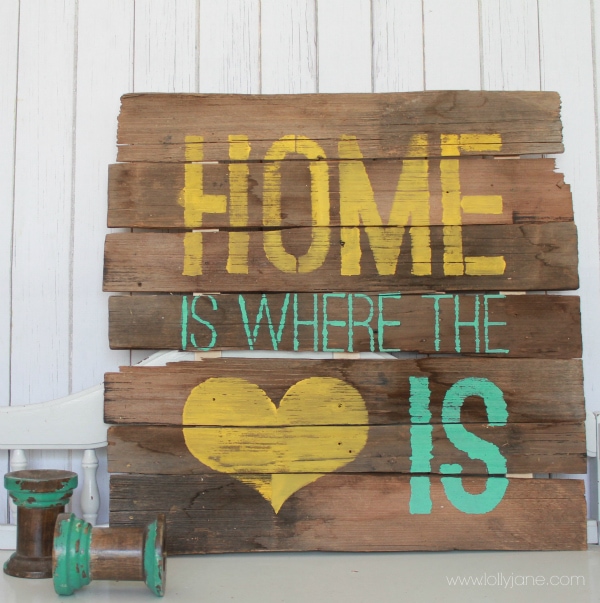 33 Adorable Rustic Wood Heart DIY Projects and Ideas to Show Your