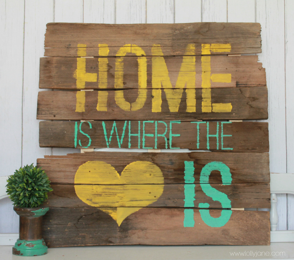 Home is Where the Heart is sign #diy #palletart