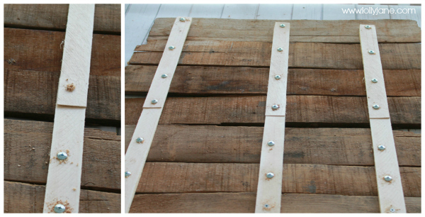 Use wood shims to secure pallet art #diy #palletsign