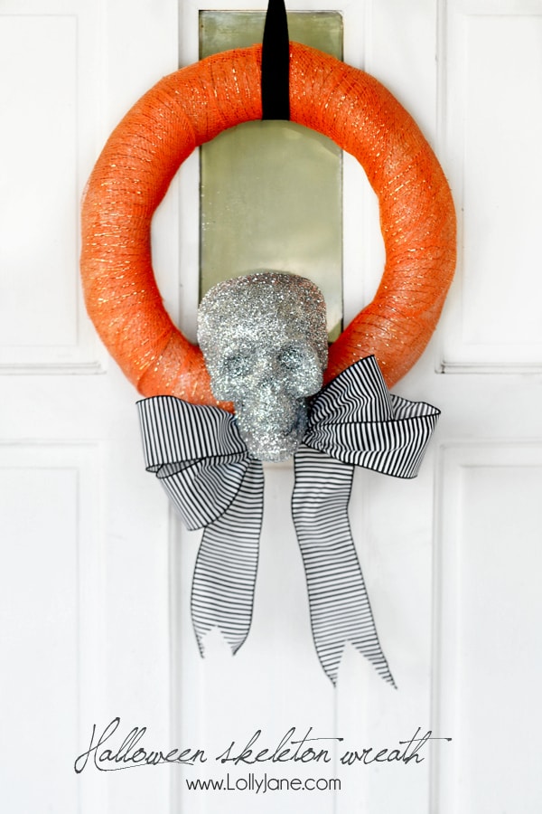 https://lollyjane.com/wp-content/uploads/2013/09/Halloween-skeleton-wreath-by-LollyJane1.jpg