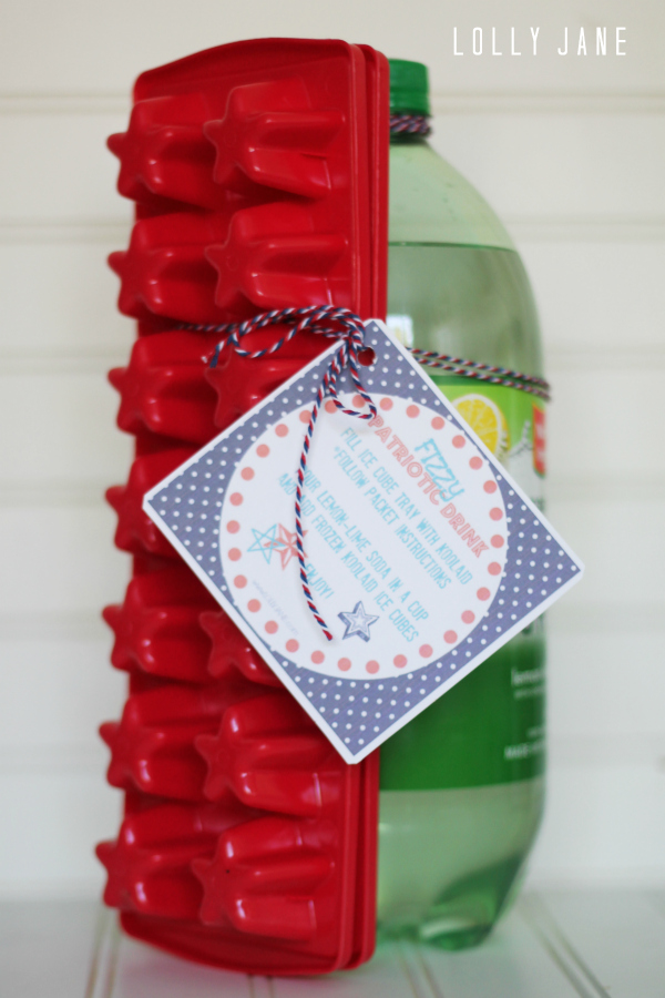 Cute free tag for a fizzy patriotic drink! Tie it to a lemon-lime soda, koolaid packet + star shaped ice cube tray. Perfect for a neighbor gift or fun for the kids!