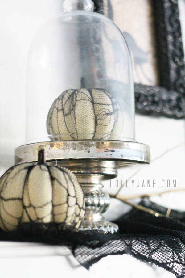 Tips to create a vintage Halloween mantel. So cute! #worldmarket #vintage #Halloween