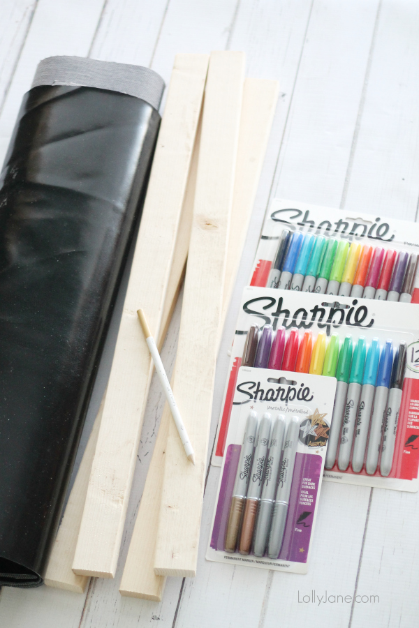 How to create faux chalk art using a SHARPIE!! Super cute!! www.lollyjane.com