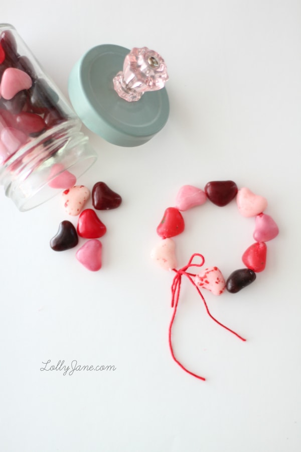 How to make an easy, edible candy heart bracelet for Valentine's Day! (lollyjane.com)