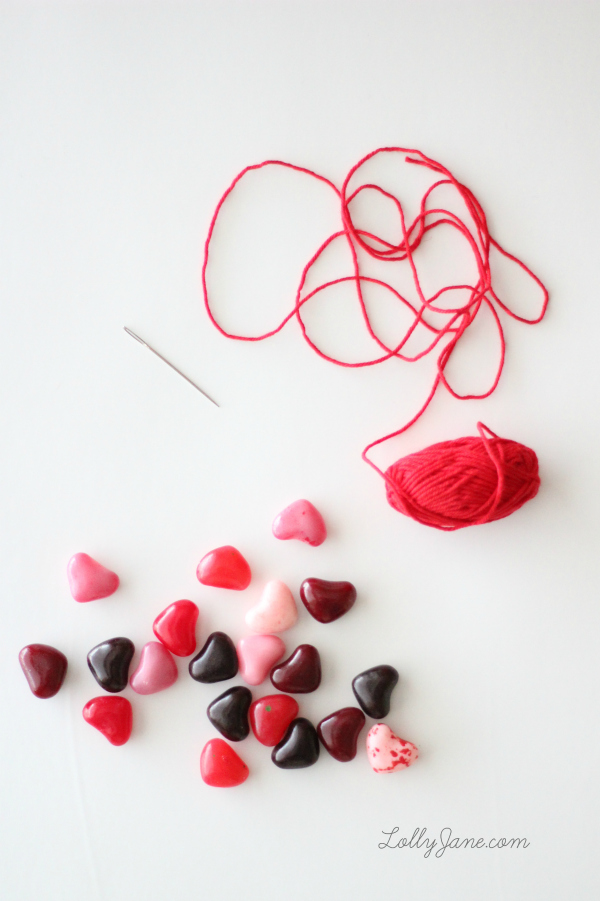 How to make an easy, edible candy heart bracelet for Valentine's Day! (lollyjane.com)