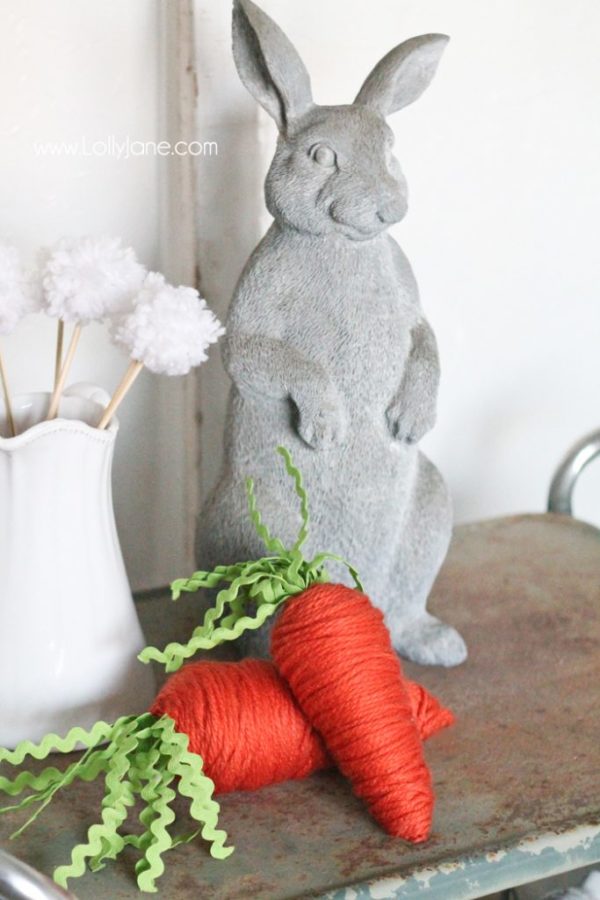 Stinkin' cute! Yarn wrapped carrots from foam cones. Perfect for spring or Easter :)