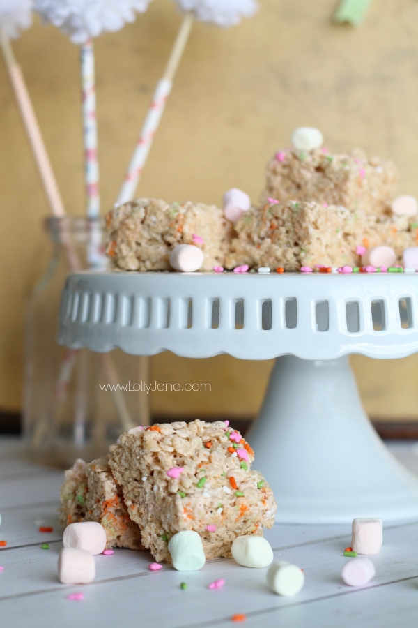 YUMMY Easter/spring rice crispy treats! Great kid helper recipe (: