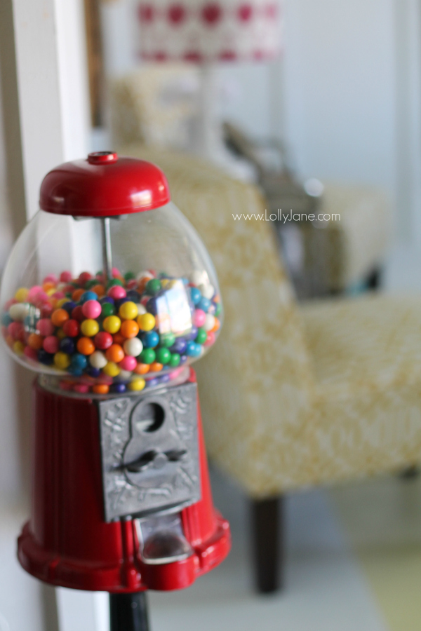 Eclectic craft room, so colorful and fun! @lollyjaneblog