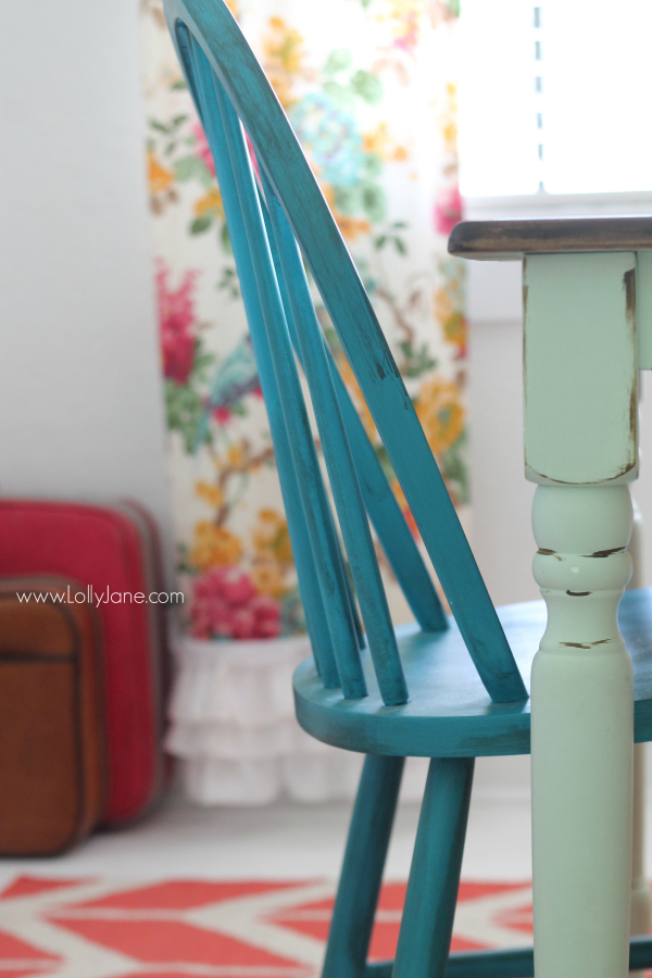 Quick tip to hang a faux curtain without a rod? Upholstery tacks!! Looks great in this craft room! @lollyjaneblog