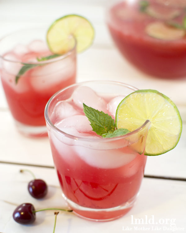 Mint Cherry Limeade, yum!! |via lollyjane.com