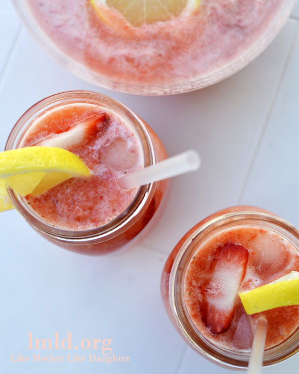 Yummy strawberry lemonade recipe!