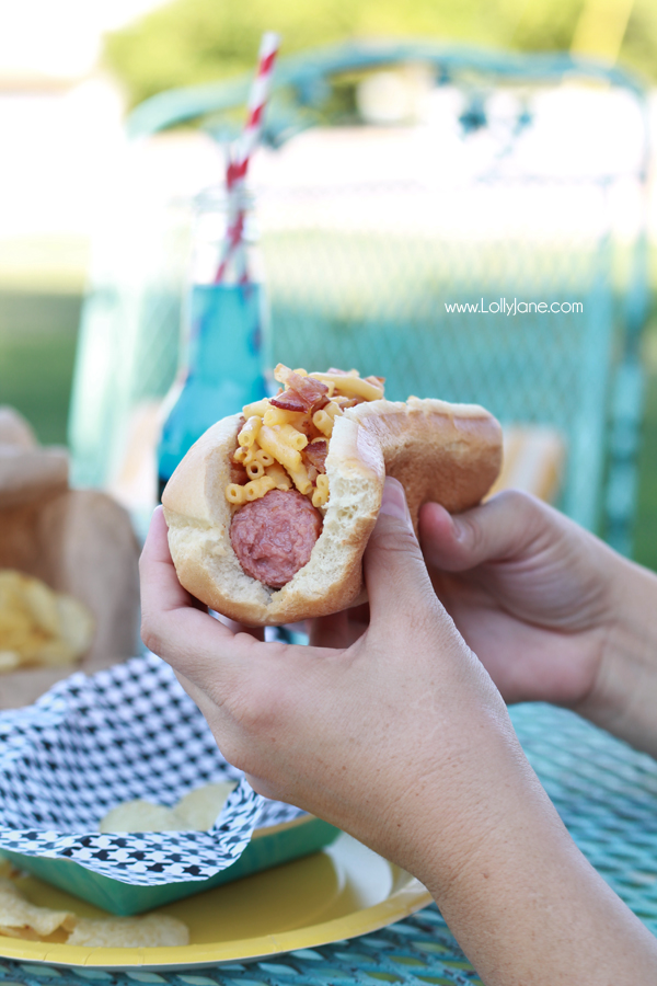 Bacon Mac 'N' Cheese Dogs | lollyjane.com