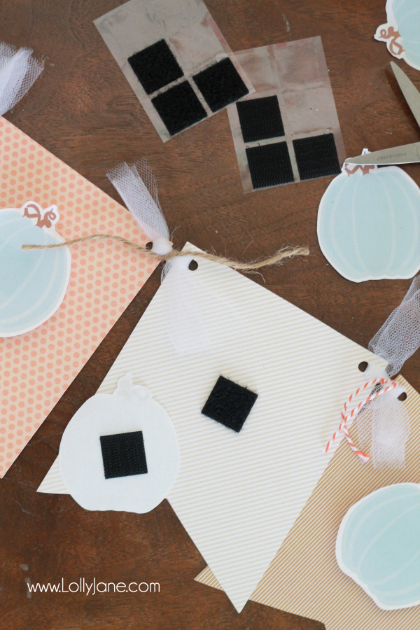 Easy DIY Fall Pumpkin Bunting