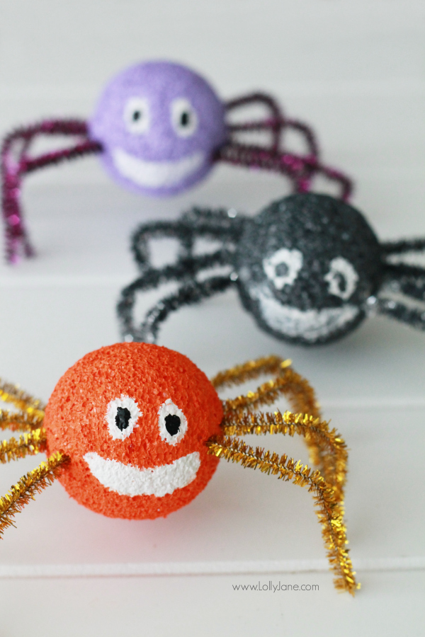 Adorable and easy styrofoam spiders...fun Halloween craft for the kids!