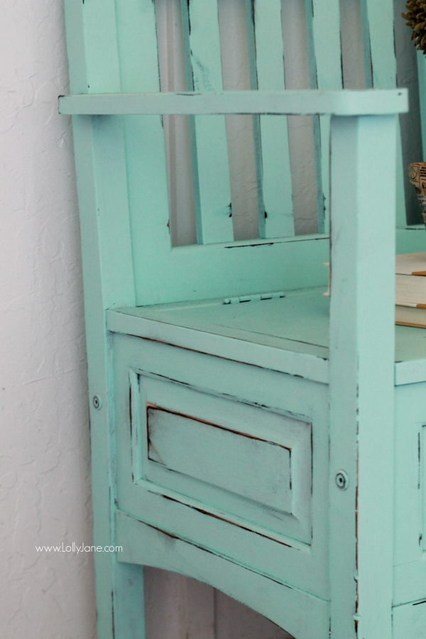 Gorgeous teal bench makeover!  See how easy it is to refinish old furniture to make it new again.| lollyjane.com