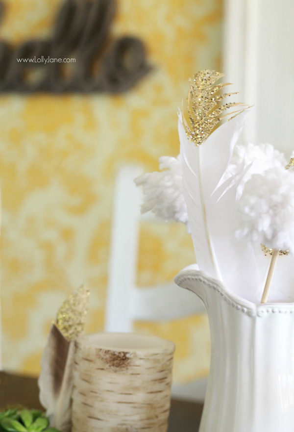 Easy fall tablescape ideas + DIY gold dipped feather tutorial |www.lollyjane.com