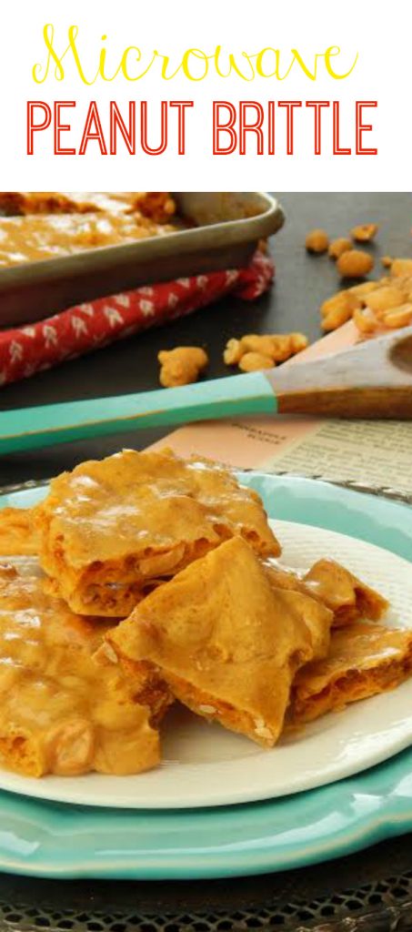 EASY and FAST microwave peanut brittle recipe. Quick to make but still has all the yummy flavors like grandma used to make. This is your Christmas peanut recipe for holiday desserts!