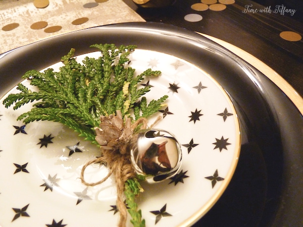 Easy holiday party table setting tips