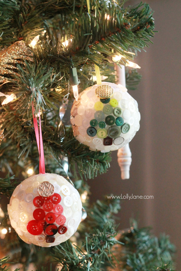 DIY | Easy button ornament, just use hot glue and buttons to create patterns, dimension. Great for little kids!