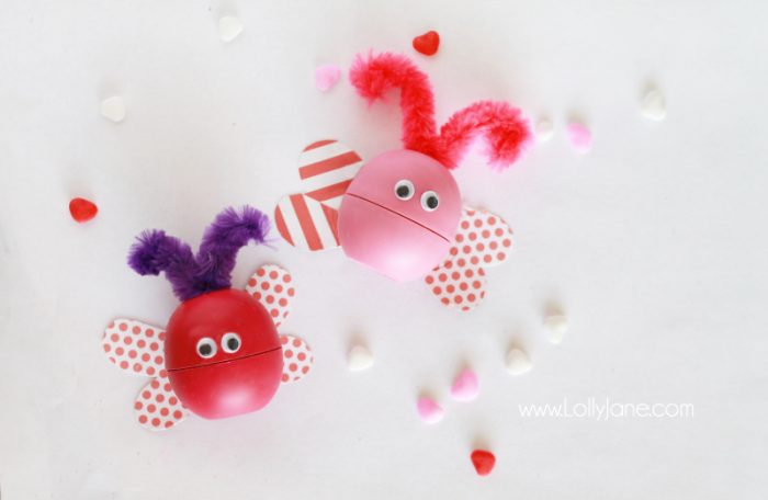 EOS Lip Balm "Love Bug" Valentines. So cute! (Includes printable tag, too!) 