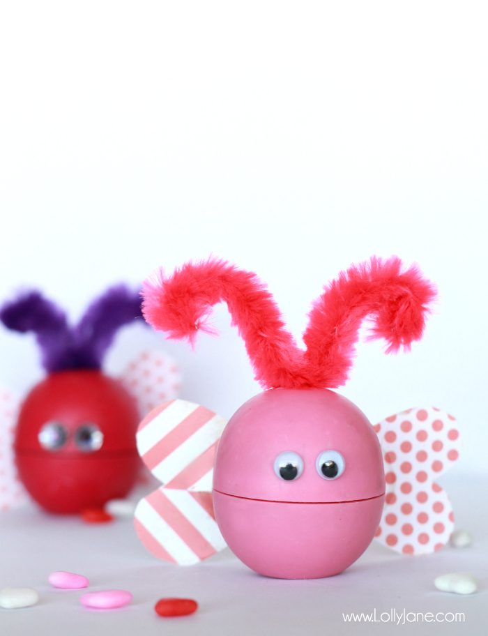 EOS Lip Balm "Love Bug" Valentines. So cute! (Includes printable tag, too!) 