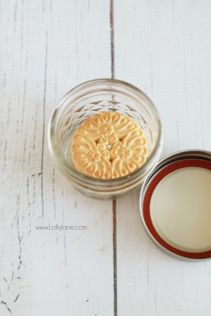 Some seriously yummy Key Lime Pudding in a Jar, no bake and so easy!