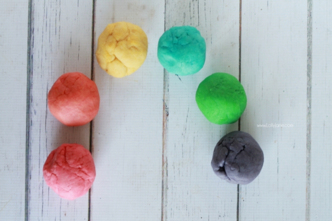 Easy rainbow playdough recipe...only 4 ingredients, just heat and knead then add coloring. Great kids craft, keep kids busy for hours!