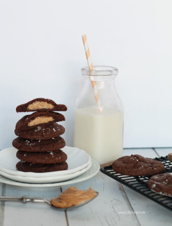 The best cookies! These peanut butter stuffed chocolate cookies are so easy to make and are so yummy! This is your go-to cookie recipe! Peanut butter fans will LOVE this!