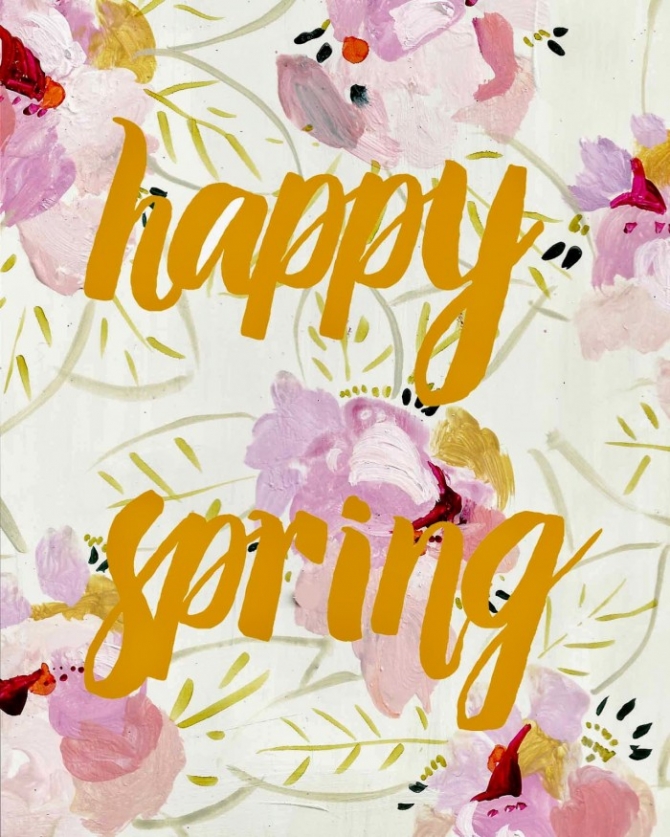 Happy Spring free printable! Love this pretty spring home decor!