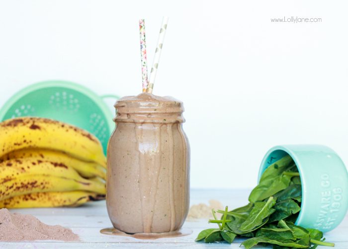 DELICIOUS Healthy Peanut Butter + Chocolate Smoothie. Tastes like a milkshake without the sugar or guilt!