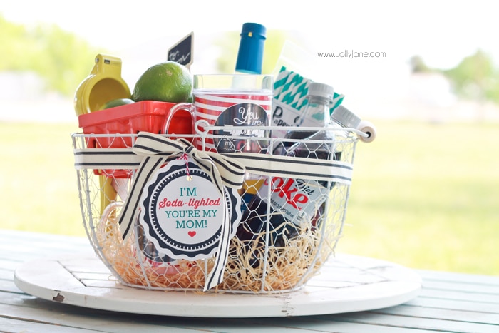 Mothers Day “Soda-lighted” basket with free tag!