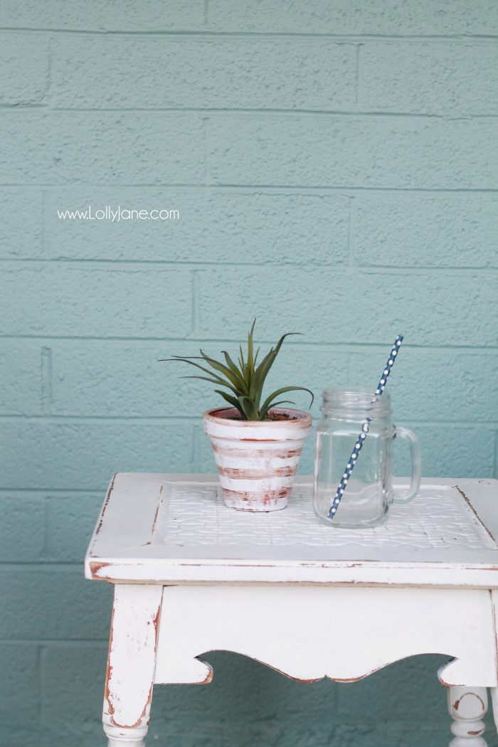 Pretty table makeover, check out the boring before. See how to turn a $8 thrifted table into a gorgeous after table! Love a good before/after furniture makeover. Love chalk paint and wax too! BBFrosch chalk paint powder is the best, affordable and easy to use!