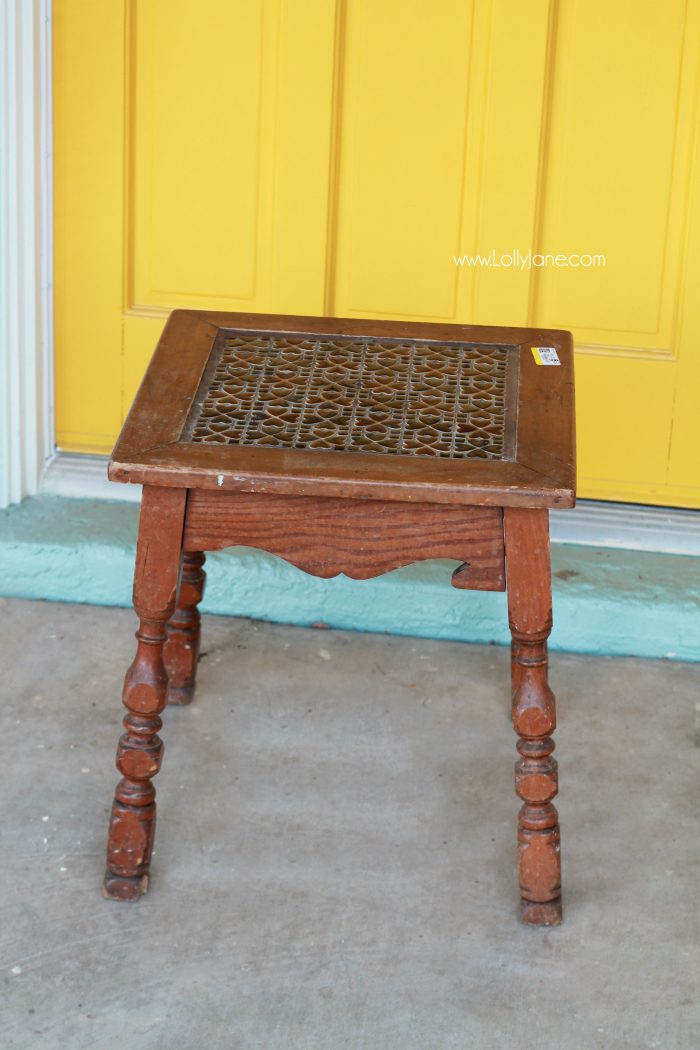 Pretty table makeover, check out the boring before. See how to turn a $8 thrifted table into a gorgeous after table! Love a good before/after furniture makeover. Love chalk paint and wax too!