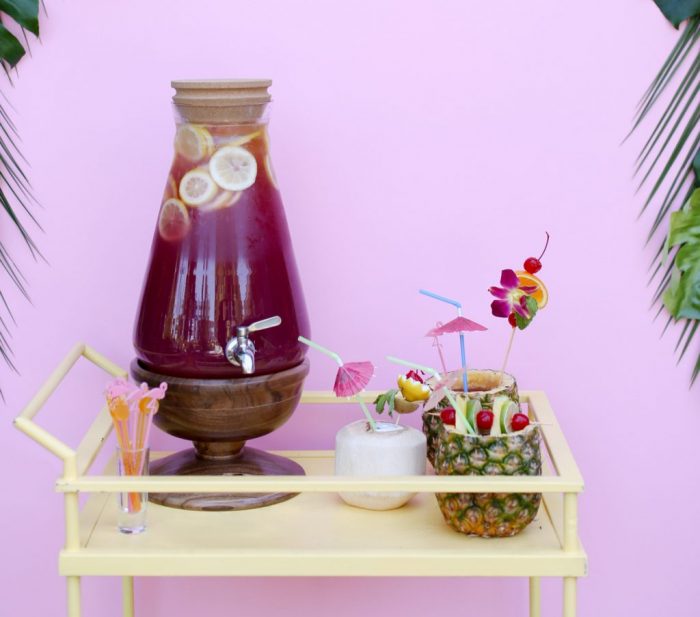 Try this cranberry pineapple lemonade, yum! Plus Top 5 punch recipes! Click through for 4 more yummy punch recipes plus luau party ideas!