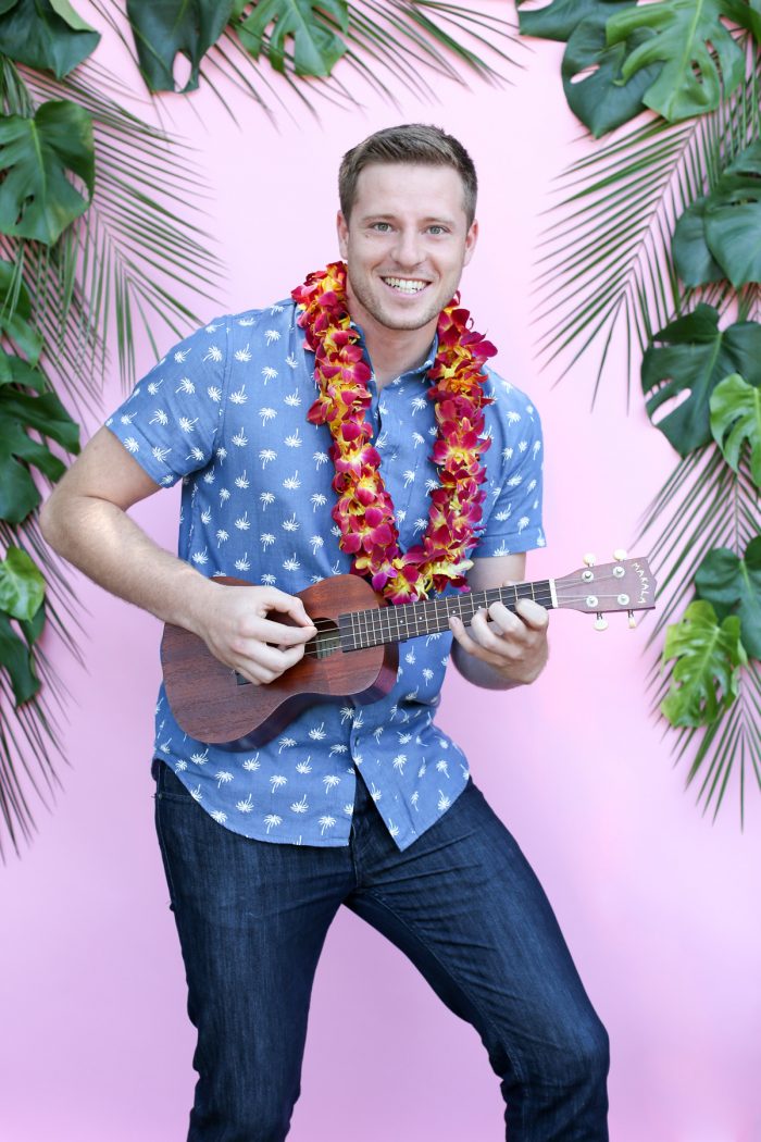 Play yukeleles for easy luau summer party entertainment ideas! Plus Top 5 punch recipes! Click through for 4 more yummy punch recipes plus luau party ideas!