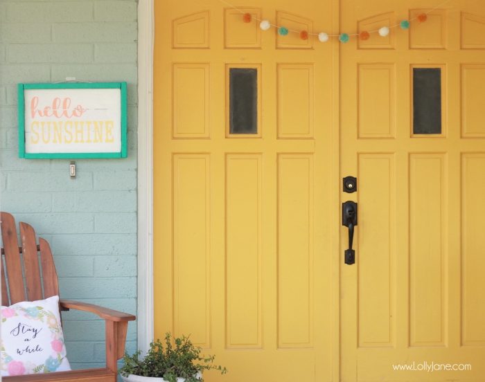 Make this fun Hello Sunshine summer sign using foam! Easy DIY craft project, hello sunshine! Cute summer decor idea, fun front porch summer decor too!