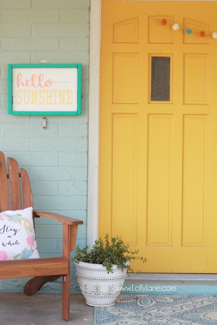 SO easy to paint these lockers using chalk paint powder (available at etsy.com/shop/lollyjane). No prepping or sanding, just paint and seal with wax. Love these lockers in the mudroom. Great family storage idea, click for the before shot!