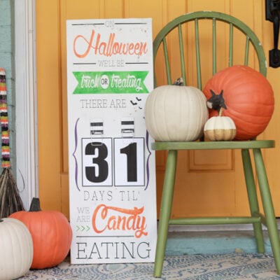 DIY Halloween countdown board
