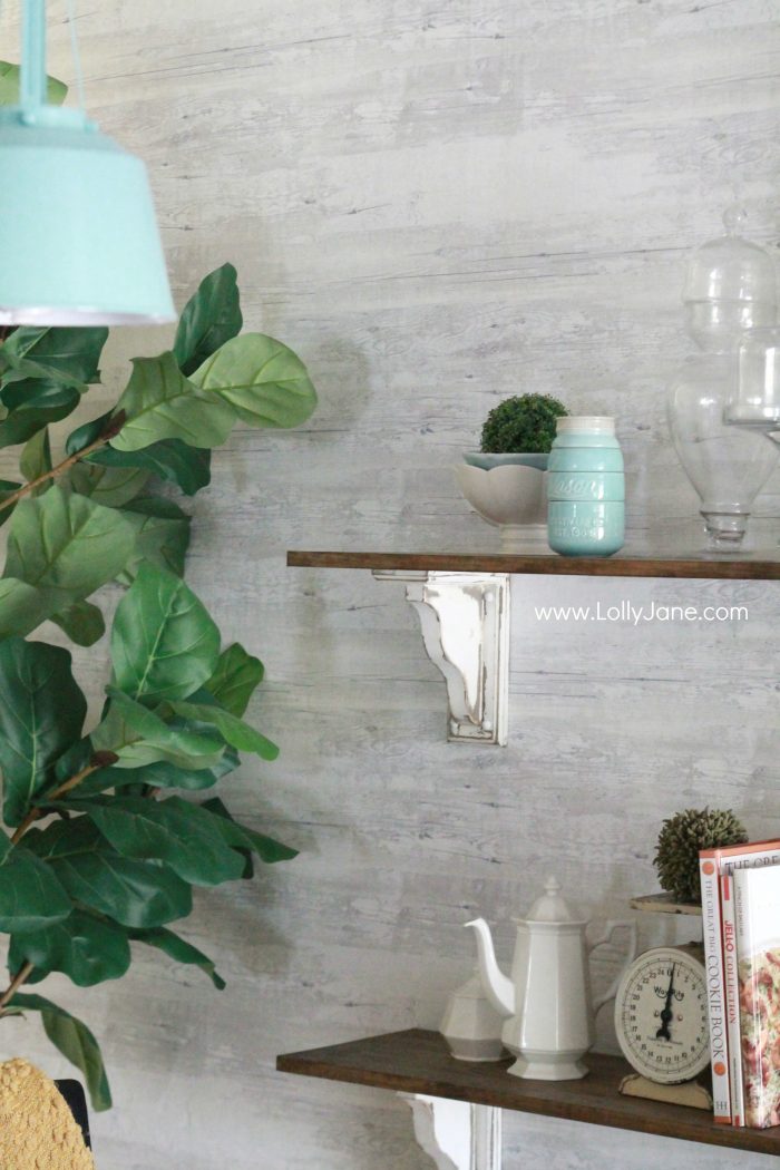 Gorgeous farmhouse dining room. All the tips to achieve this look without breaking the bank! Love the aqua dining room accents and the farmhouse pendants too! Pretty neutral dining room ideas!