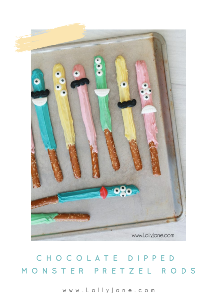 Easy to make chocolate dipped monster pretzel rods recipe, so fun! Your kids will love to help make this fun treat! #chocolatedippedpretzels #monsterpretzelrods #pretzelchocolaterods #diychocolatedippedpretzels 
