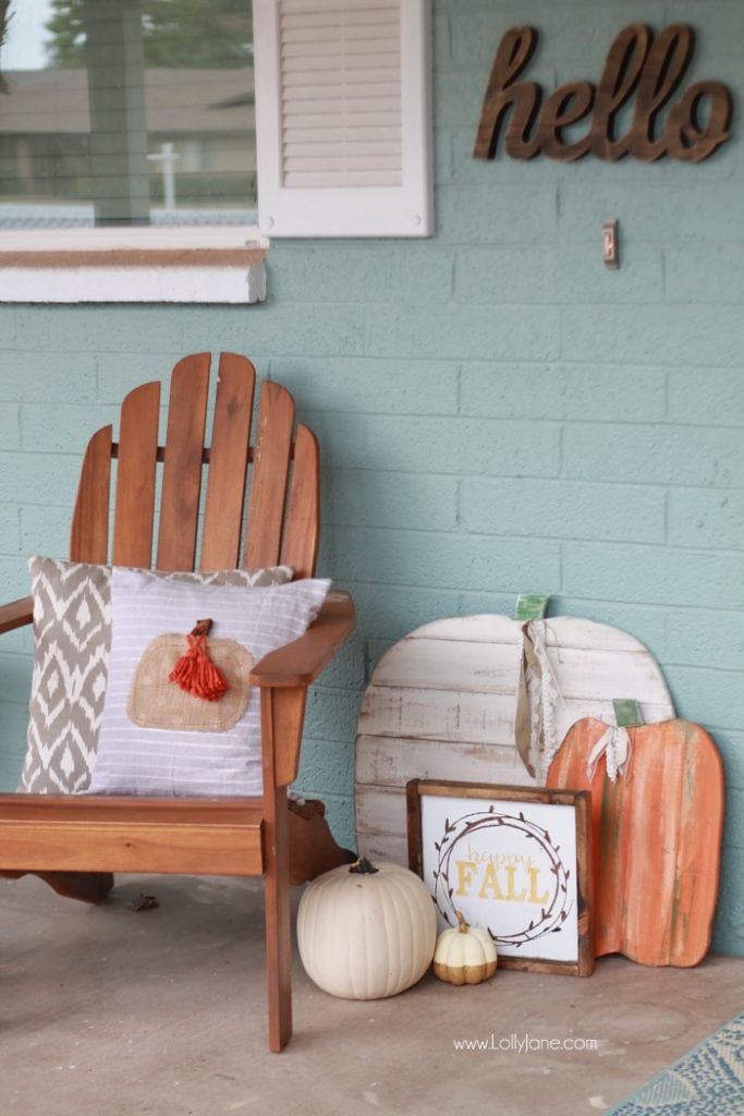 Easy fall pumpkin pillow