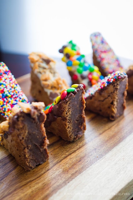 Candy dipped brownies, a great way to use up leftover candy! Yummy kid recipe and easy brownies idea, yum!